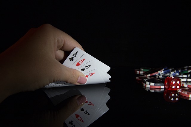 Poker Tells: Reading and Reacting to Body Language in Online Poker